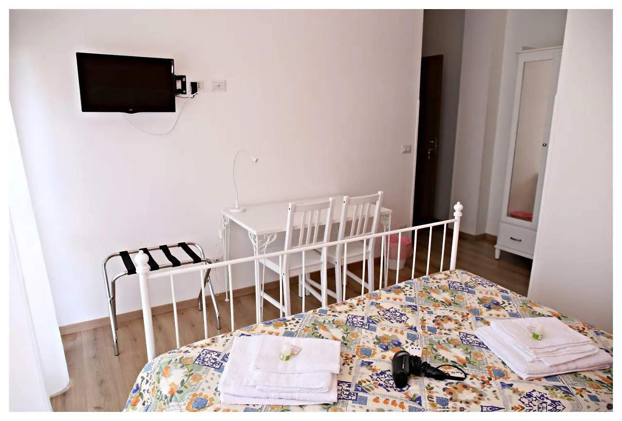 فندق مبيت وإفطار كاتانيا Tosca B&B